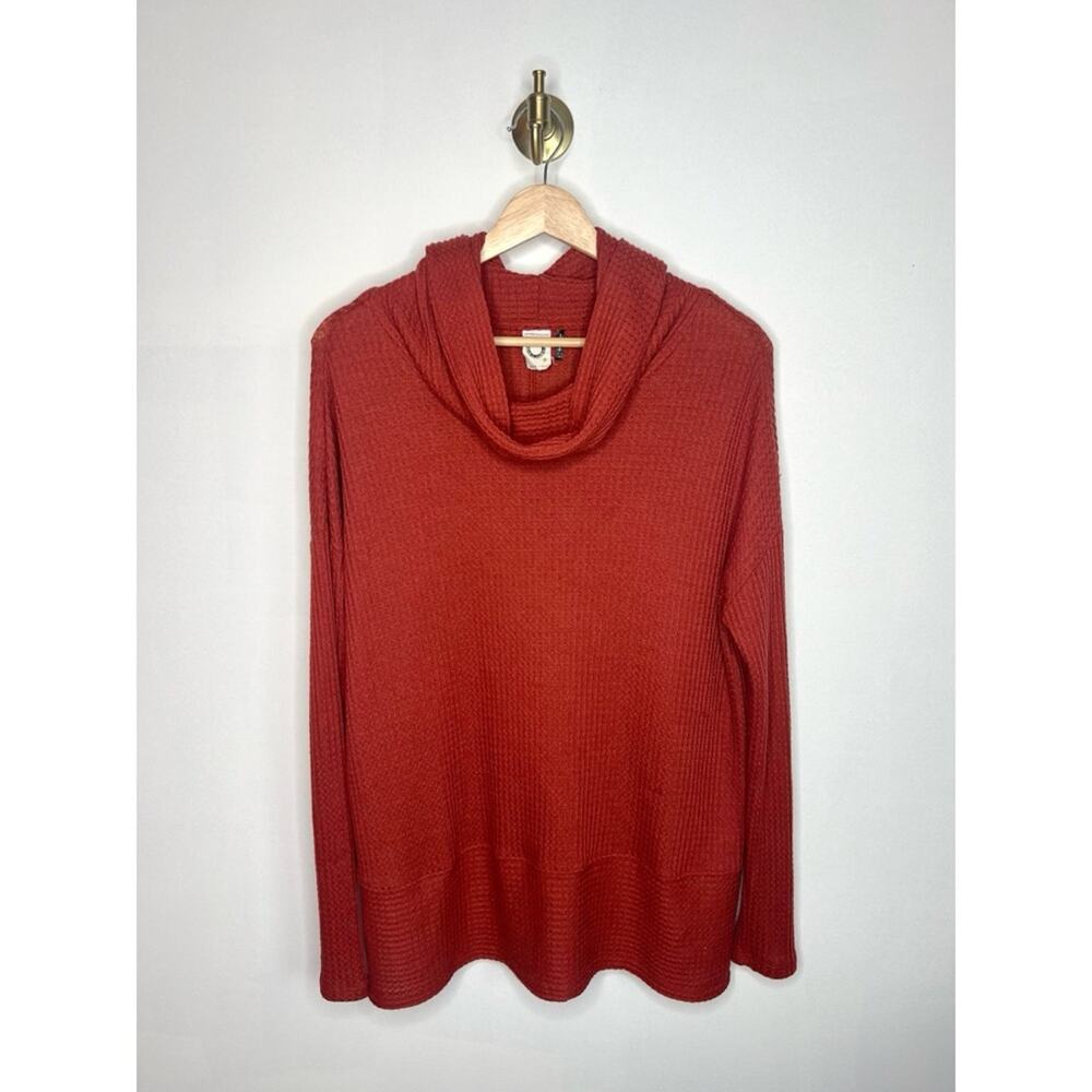 Anthropologie Akemi & Kin Rust Waffle Knit Cowl Neck Lightweight Pullover